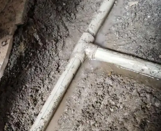 阿克塞漏水维修电话
